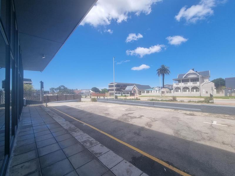 To Let commercial Property for Rent in Walmer Eastern Cape